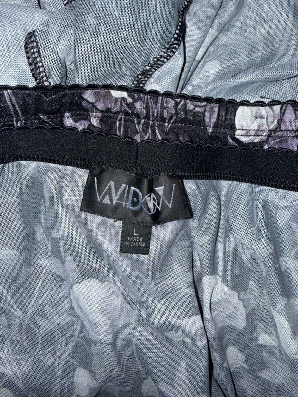 Widow sheer floral skirt - Picture 11 of 12